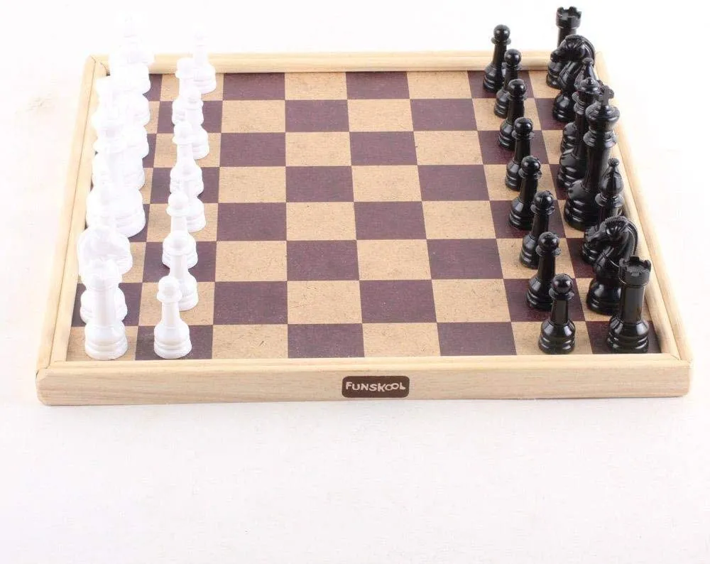 CLASSIC CHESS