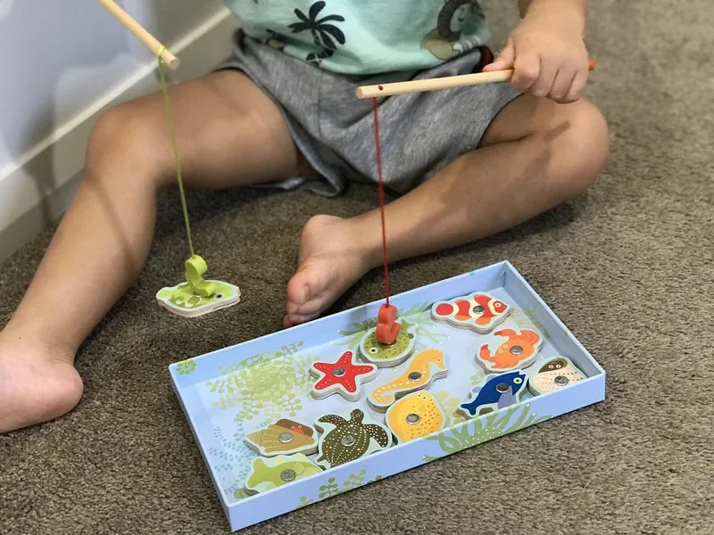 Magnetic Fishing Tropical, Djeco Wooden Toddler Game