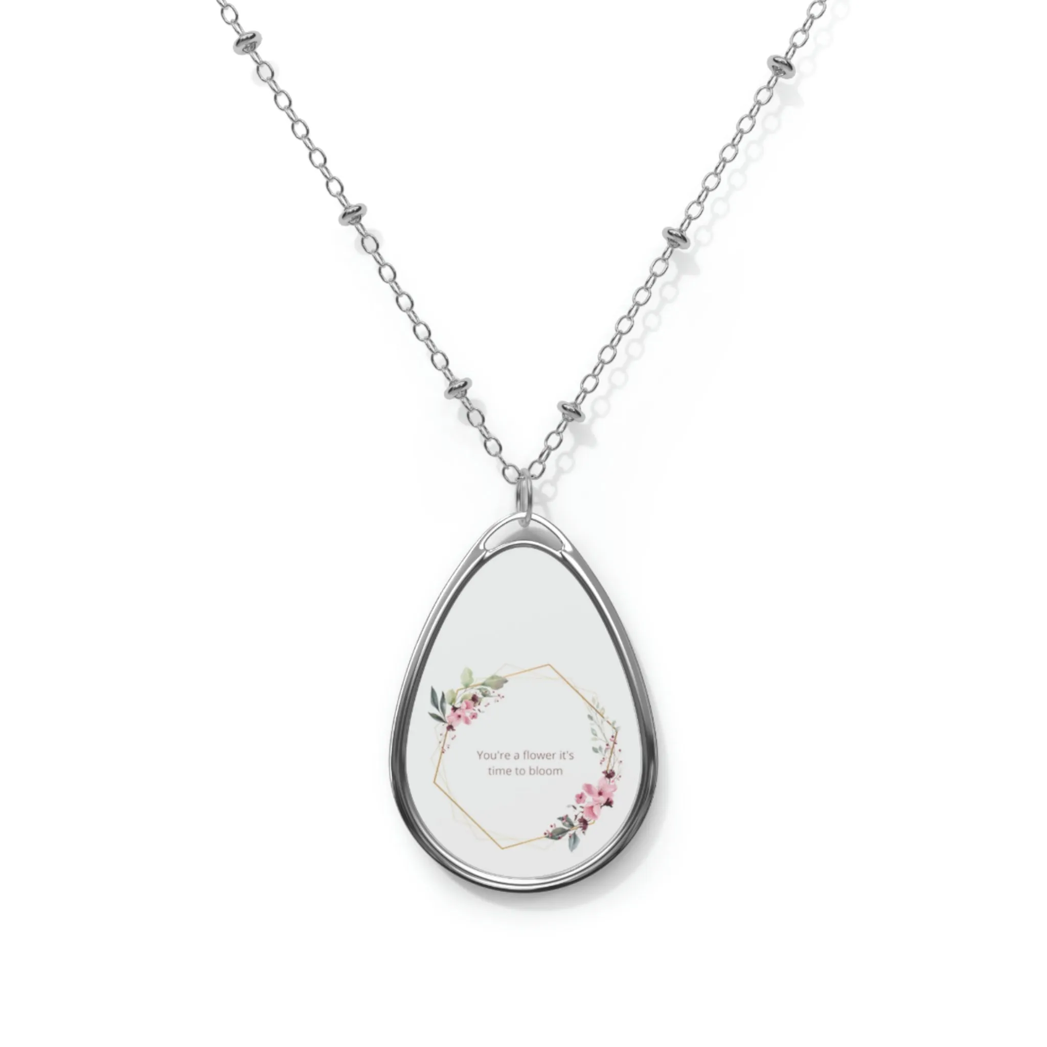 Time to bloom Oval Necklace